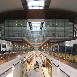 5* Hotel International Terminal